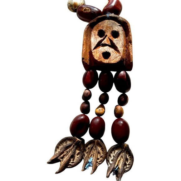 Hand made tribal necklace, carved from seeds and beans, one damaged bean, unique - Picture 4 of 7